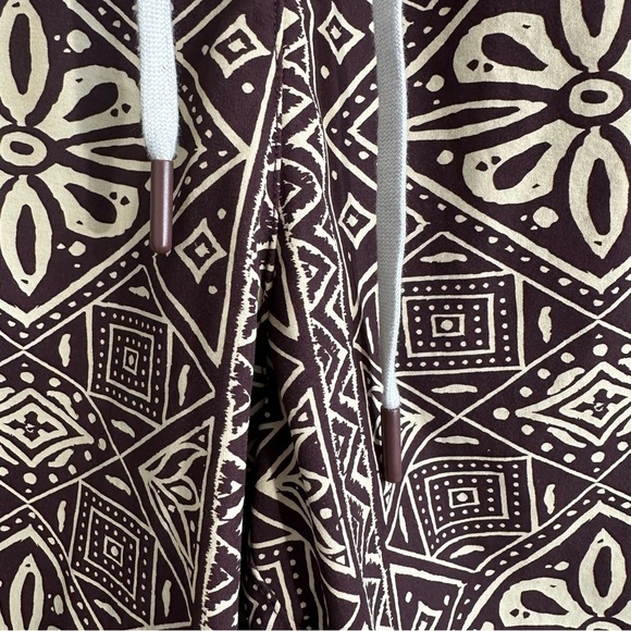 Marine Layer
Archive Printed men’s Swim Trunks - Picture 4 of 10